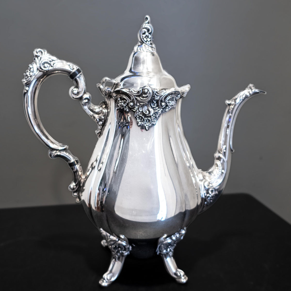 Wallace Baroque Silverplate Teapot Vintage Silver Plate Coffee Pot