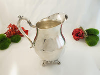 Vintage Silver Plate Pitchers Set Of 3 Wedding Decor Centerpieces Buffet Event Silver And Silverplate