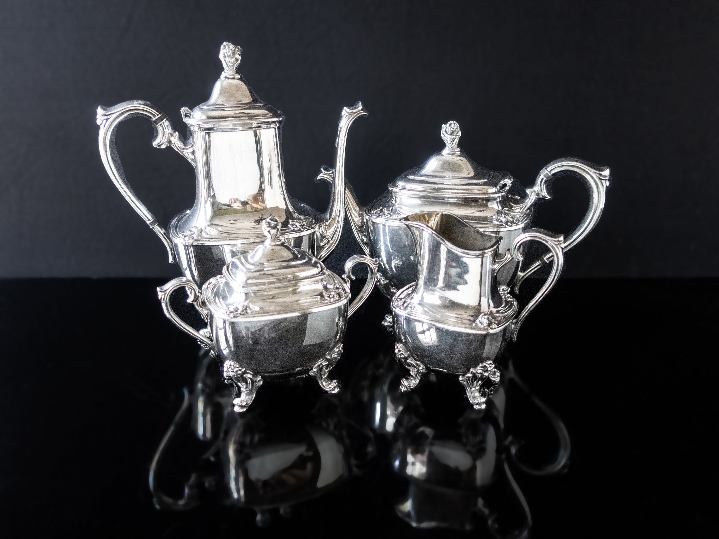 Vintage Silver Plate Tea Set Coffee Service Daffodil Rogers Bros