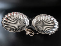 Vintage Electric Silver Plate Shell Shaped Bun Warmer With Koi Fish Finial Dining & Serving