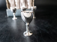 Vintage Silver Plate 8 Goblets Name Card Holders Place Card Menu Holder IOB Dining & Serving
