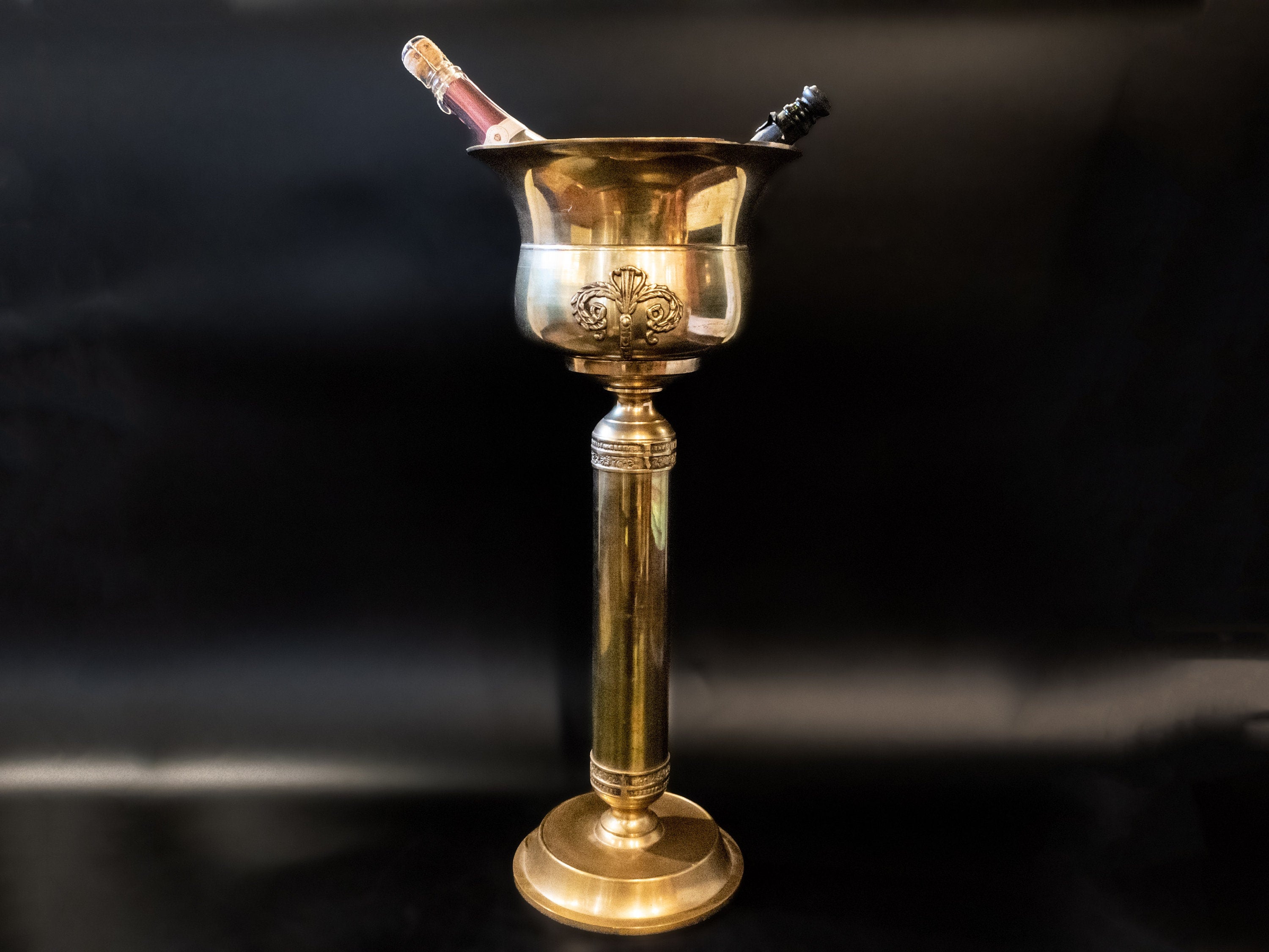 Vintage champagne shop bucket stand